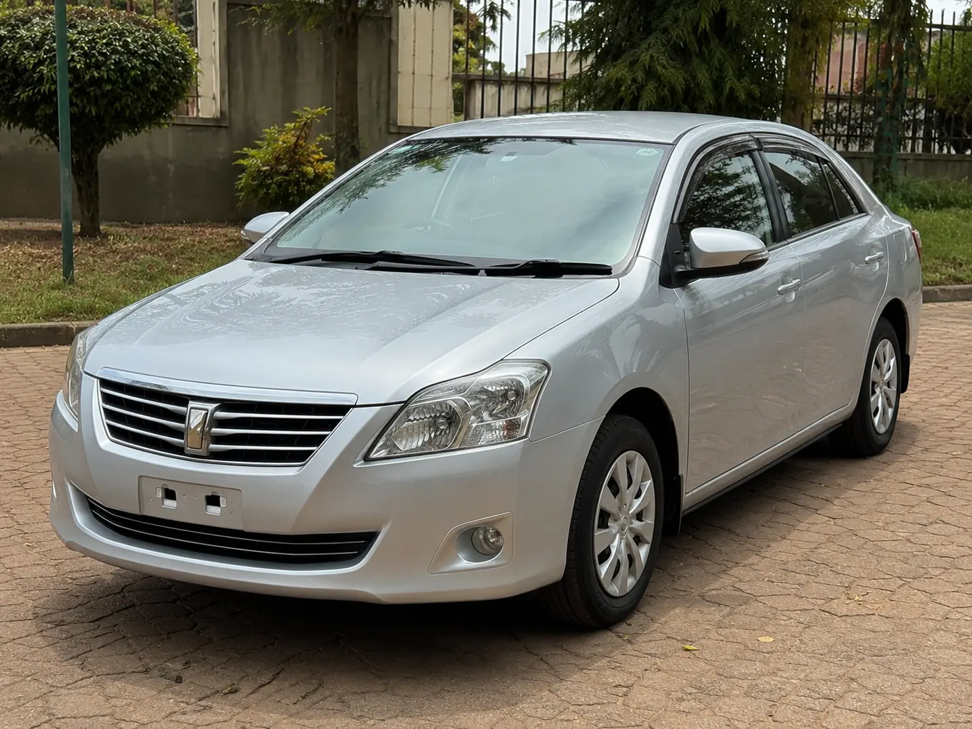 Toyota Premio